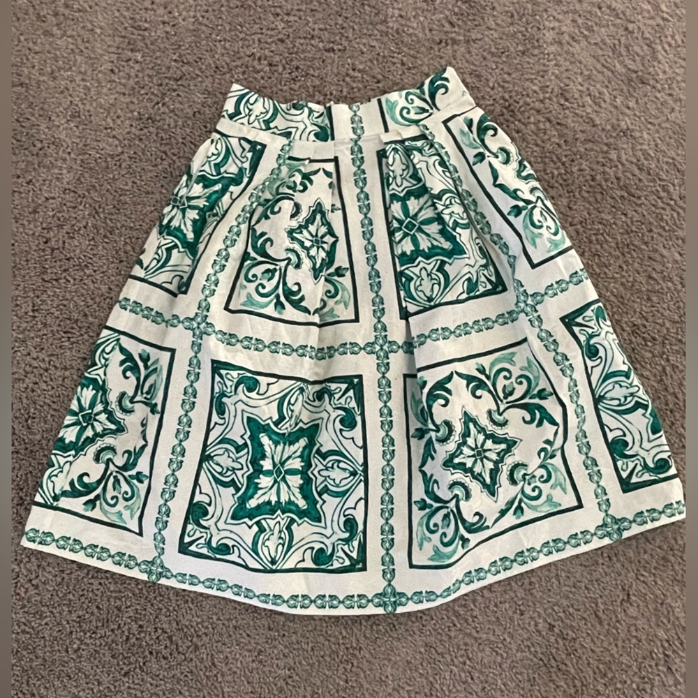 Green and White Patterned Skirt